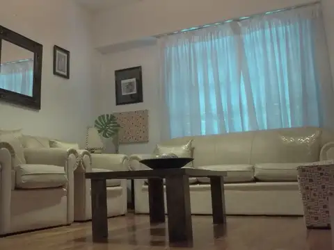 Casa en Venta en Parque Chacabuco, USD 300.000