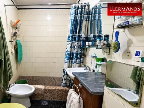 Venta Ph 3 Amb 2 dormitorios,Coghlan con Patio
