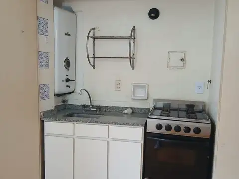 Departamento en Alquiler en Recoleta, $ 450.000