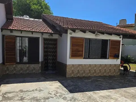 PH en venta - 2 Dormitorios 1 Baño - Mar del Tuyú