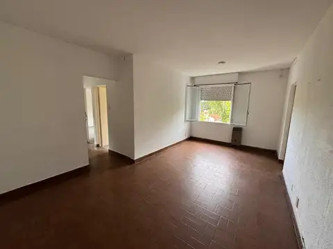 Departamento en Alquiler en Florida Mitre/Este, $ 750.000