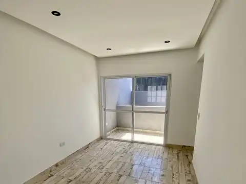 Departamento en Alquiler en General Pacheco, $ 650.000