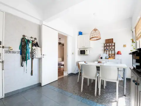 Departamento 4 ambientes con 2 baños