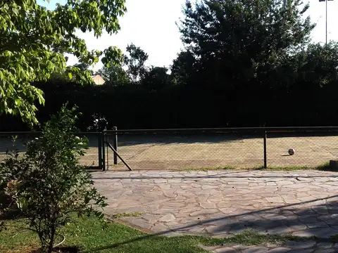 Quinta en Venta en Álvarez Del Bosque, USD 320.000