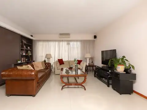 Departamento en Venta de 5 ambientes
