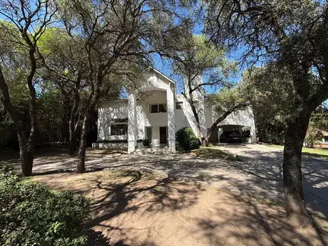 Casa en Venta en Las Delicias con fondo Golf