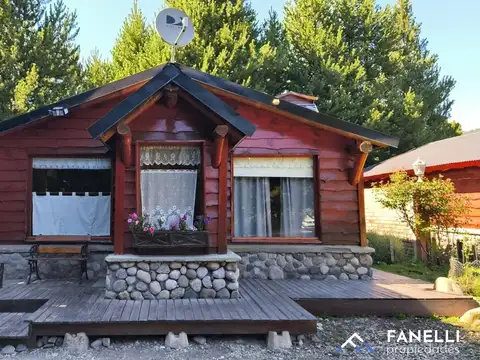 Casa 6 ambientes con 4 baños