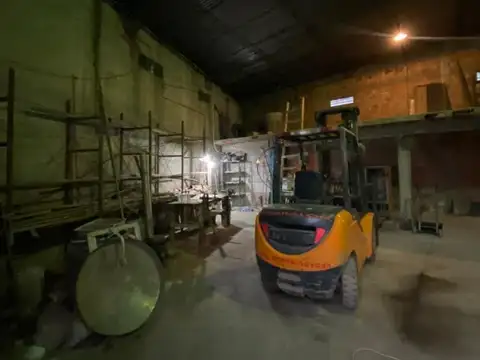 Galpon en Alquiler ideal deposito o taller