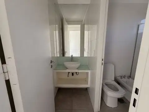 Departamento en Alquiler con 1 cocheras