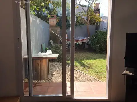 Depto Tipo Casa en Venta de 3 ambientes