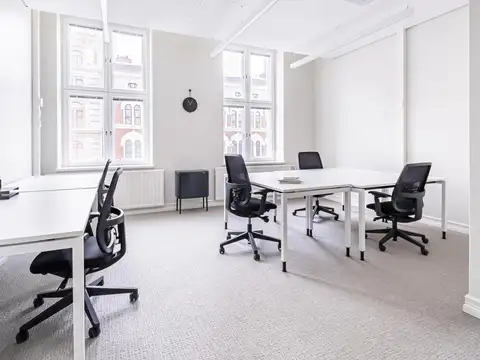Acceso todo incluido a oficina profesional para 15 personas en BUENOS AIRES, Al Rio