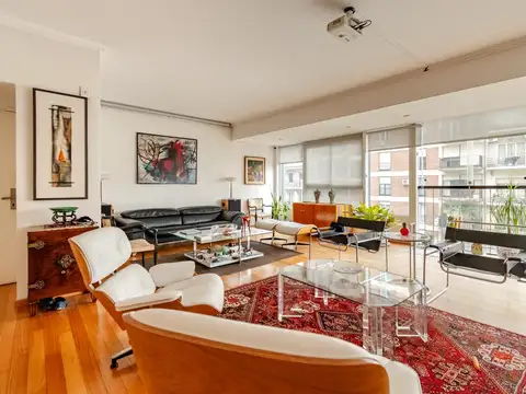 Av. Santa Fé y Esmeralda - 2 dor  y escr - Impecable y súper luminoso - Retiro - Venta