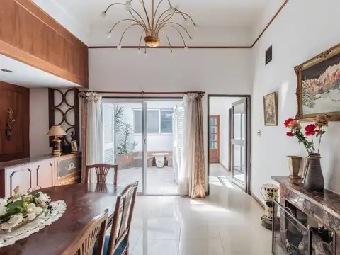 PH · Venta · 5 amb · Sin Expensas · SE ESCUCHAN OFERTAS/TOMO DEPTO EN PARTE DE PAGO · 2 Patios...