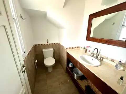 VENTA CASA  4 AMBIENTES  PISCINA OMBUES DE HUDSON