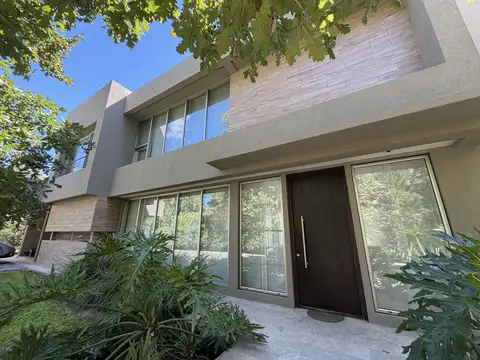Casa venta Ayres del Pilar