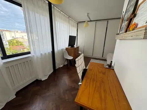 Casa en venta 4 ambientes Beccar
