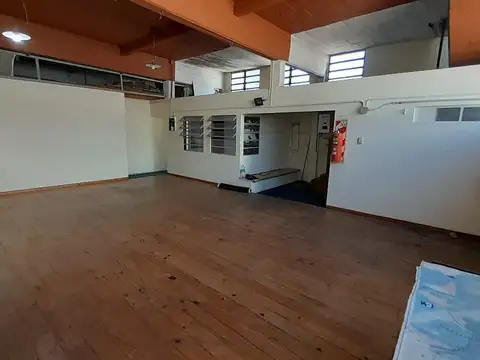 Oficina/deposito en alquiler en Munro