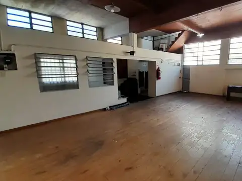 Oficina en Alquiler en Munro-Este, $ 980.000