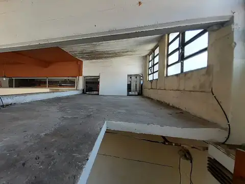 Oficina en Alquiler 40 años