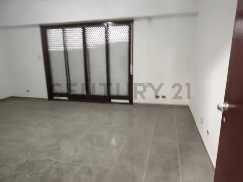 Local en Venta en Gregorio de Laferrere, USD 210.000