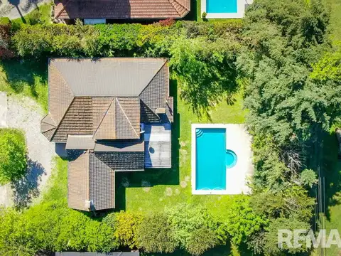 VENTA CASA 5 AMB. PILETA PARRILLA, PILAR DEL LAGO