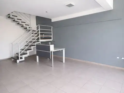 Oficina en Venta 15 años
