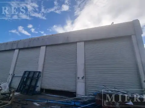 Depósito en Alquiler de 530 m2 en  Denedetti y Panamericana  Olivos