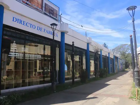 Local en Venta 30 años