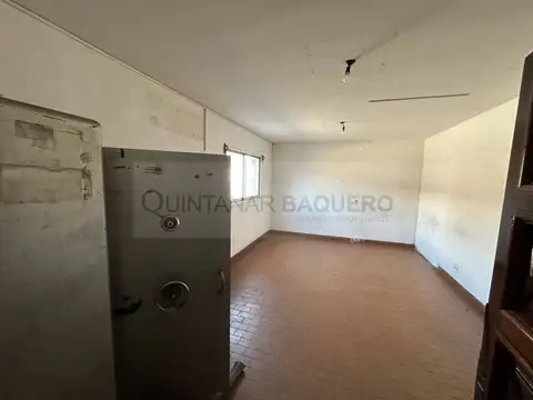 Galpon en Alquiler en Pompeya, USD 22.000