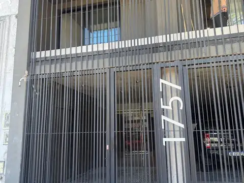 Avenida Entre Ríos 1700