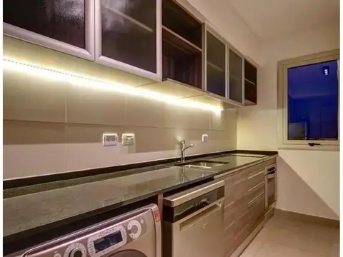 Departamento en Alquiler con 3 cocheras