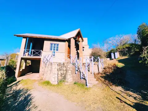 VENTA CASA 3 AMB CON PILETA – ICHO CRUZ, CORDOBA