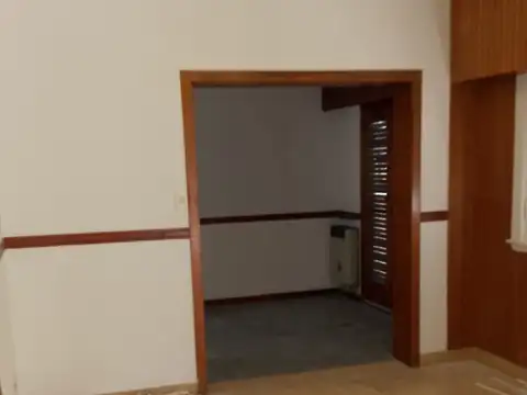 Oficina en Alquiler en San Isidro Barrio Carreras, $ 1.100.000