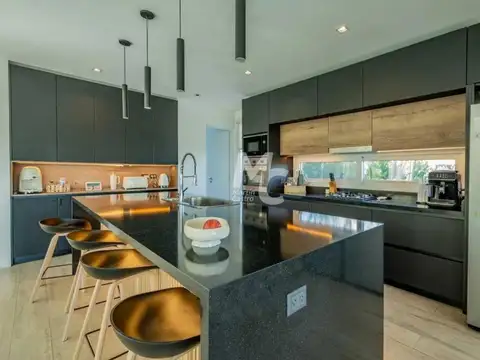 Casa en Venta en Puertos - Barrio Costas, USD 549.000