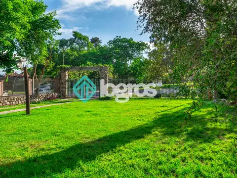 HERMOSA CASA EN VENTA - APTA CREDITO - SAN LORENZO, SALTA