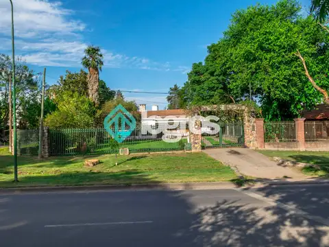 HERMOSA CASA EN VENTA - APTA CREDITO - SAN LORENZO, SALTA