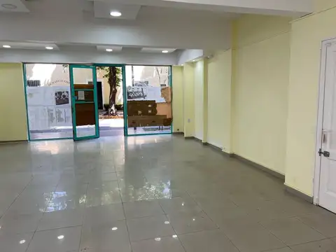 Venta local comercial en San Isidro