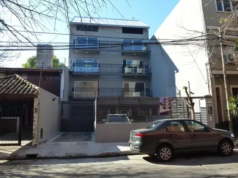 Departamento en Venta en Olivos Vias/Rio, USD 109.000