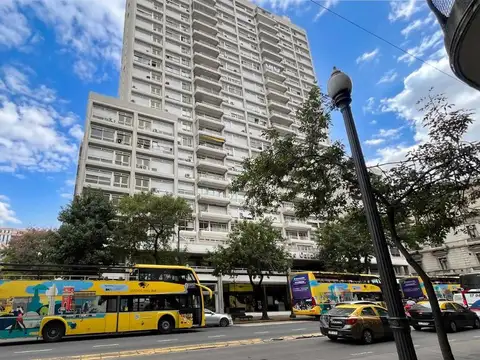 VENTA DEPTO 7 AMBIENTES VIVIENDA APTO PROFESIONAL