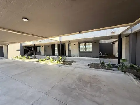 La Trinidad Condominio, San Lorenzo Chico 100