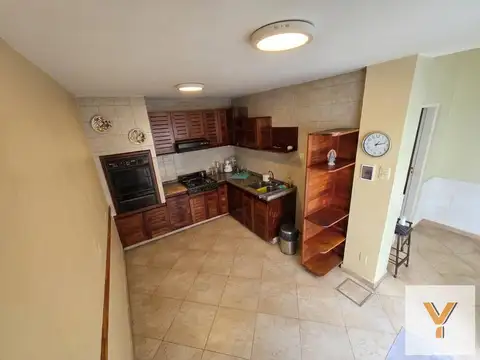 Depto Tipo Casa en Venta de 3 ambientes