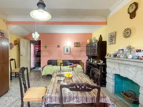 Depto Tipo Casa 2 ambientes con 1 baño