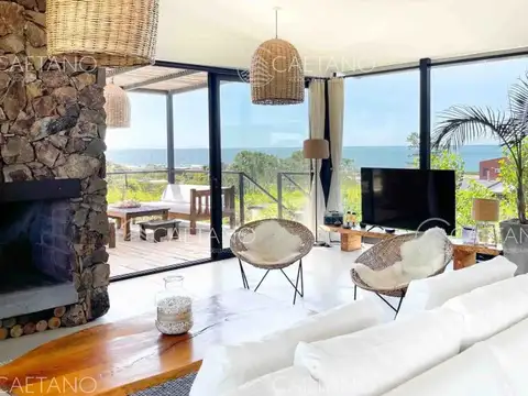 Casa en Alquiler Temporal de 4 dormitorios