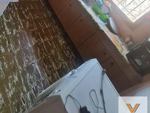 Casa en Venta con 4 cocheras