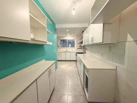 Departamento 5 ambientes con 3 baños