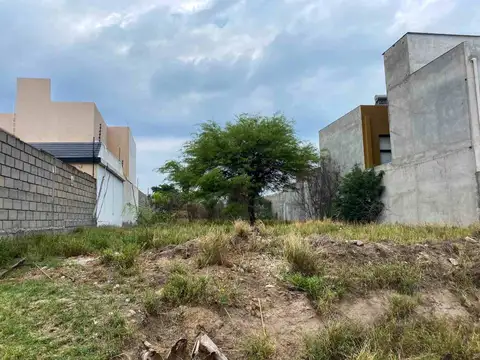 SE VENDE TERRENO EN ZONA OESTE CIUDAD DE CATAMARCA