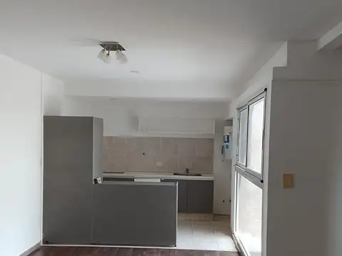 Departamento 2 ambientes con 1 baño