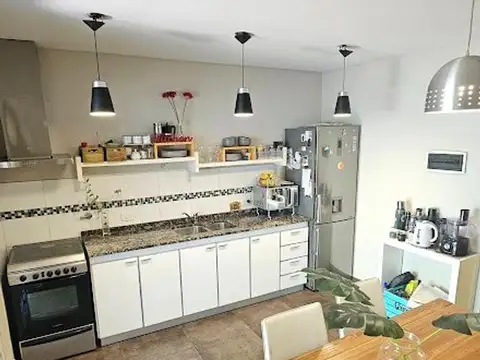 Depto Tipo Casa en Venta 10 años