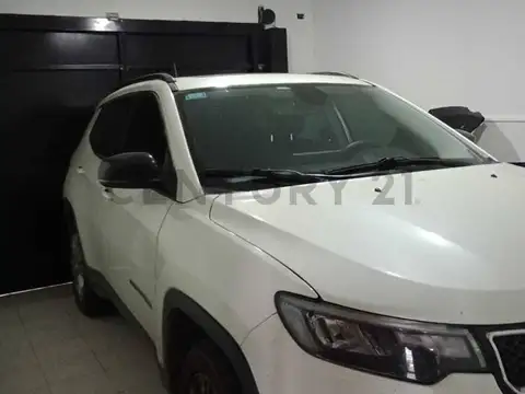 Boulevard 83 e/ 35 y36 200, Piso 0