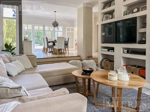 Casa en Venta en El Jacaranda, USD 450.000